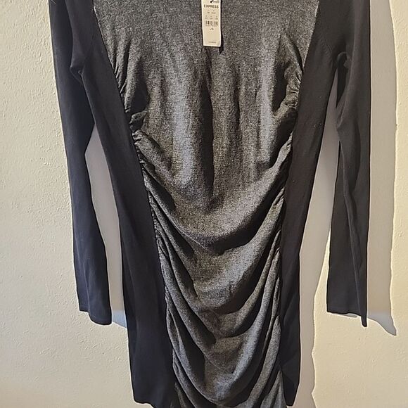 Express Long Sleeve Black/Gray Ruched Bodycon Dress Size Large NWT - Picture 2 of 5